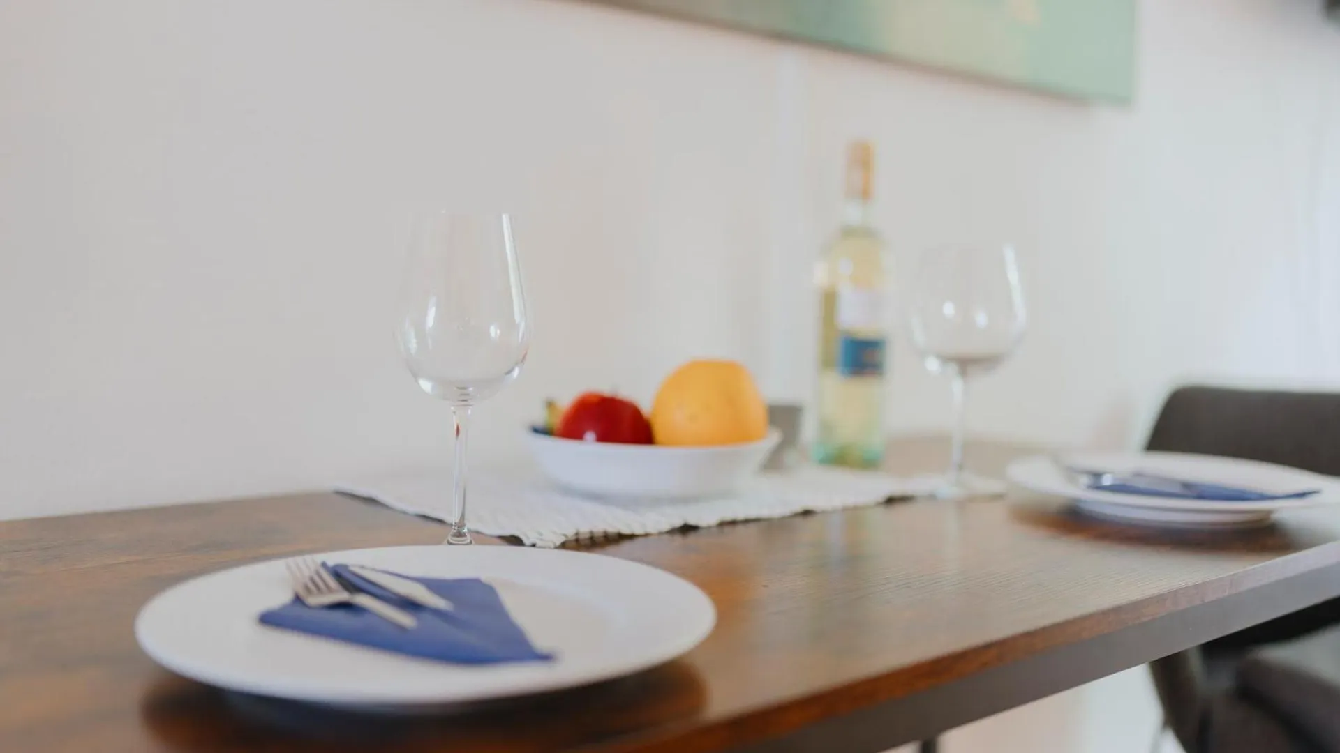 Lovely Apartment With Balcony - Cozy , Near Kadewe & Kurfuerstendamm Berlin Germany